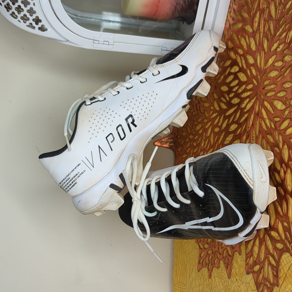 Nike Vapor Ultrafly 4 Keystone "Black/White" Baseball Cleat
